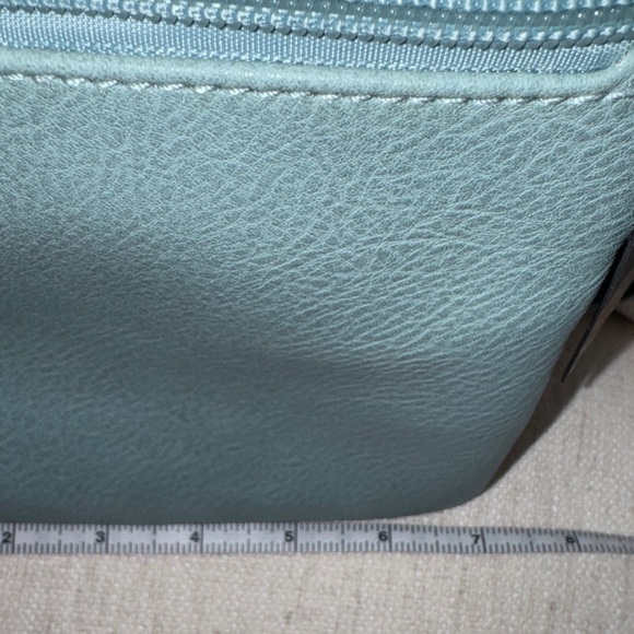 Light Blue Crossbody Bag NWT - Picture 4 of 6